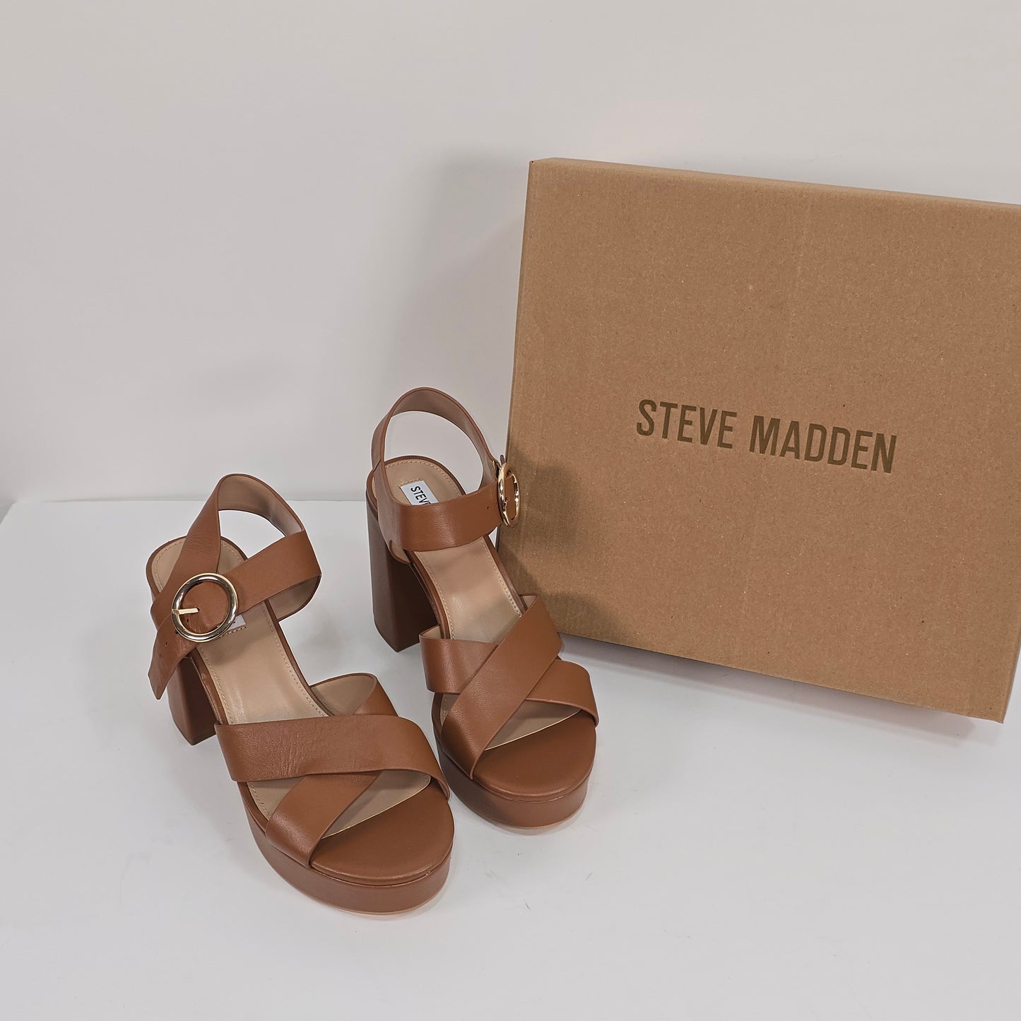 STEVE MADDEN Elkin Cognac Sandal