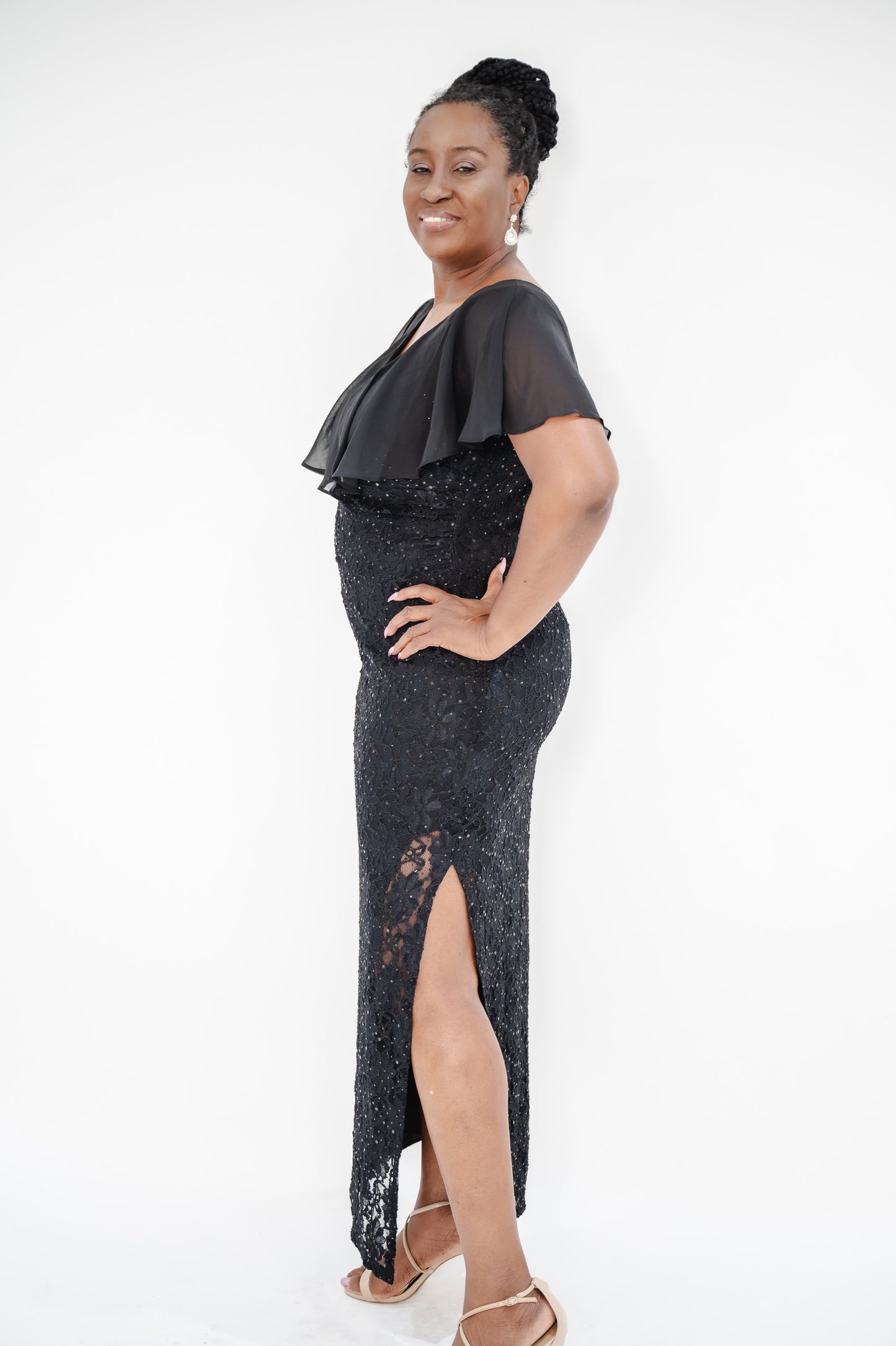 CONNECTED
Plus Size Sequined Lace Overlay Gown